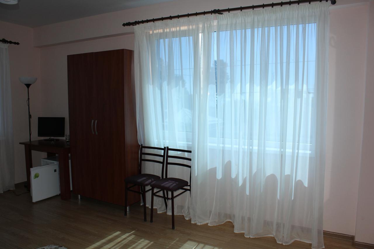 Guest House Zvanba Gagra Extérieur photo