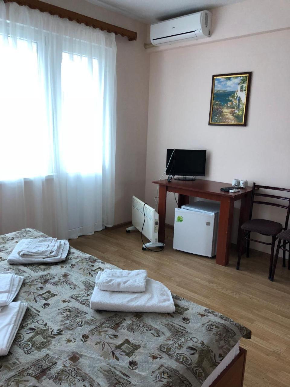 Guest House Zvanba Gagra Extérieur photo
